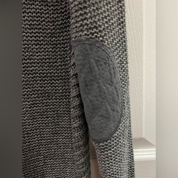 Francesca’s | Alya Knit Sweater - Picture 8 of 9